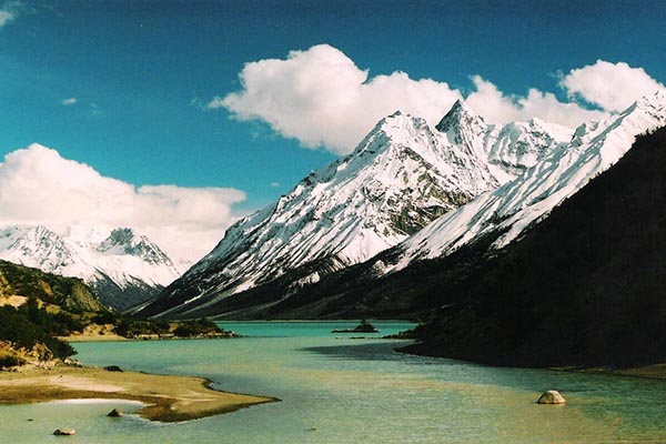 林芝-波密-崗云杉林-米堆冰川-然烏湖4日游