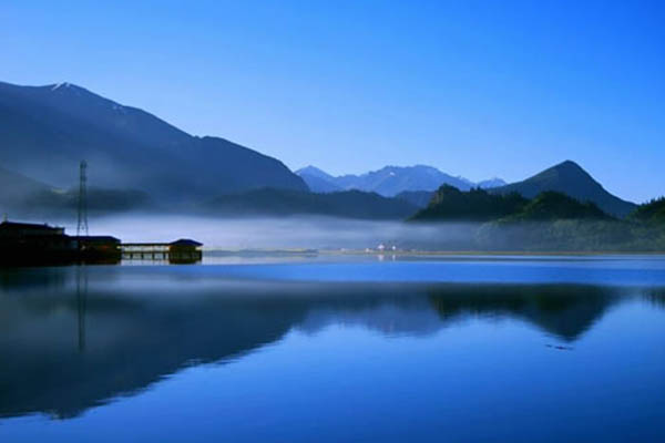 夢境奢華，布宮，林芝，巴松措，魯朗林海，波密，然烏湖，大峽谷，朗縣 ，拉姆拉錯，澤當，羊湖，滿拉水庫，珠峰大本營，納木措扎營12晚13日游