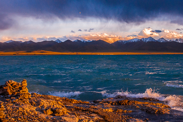 完美西藏以東，布宮，納木措，林芝，巴松措，魯朗林海，大峽谷，卡定溝6晚7日游