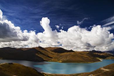 拉薩-林芝-巴松錯-魯朗-大峽谷-羊湖-納木措-日喀則-珠峰11晚12日