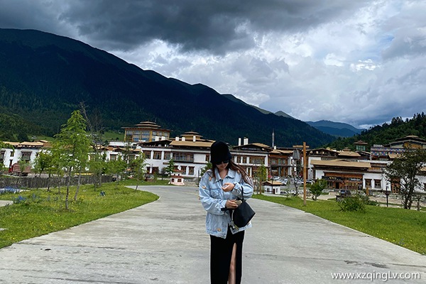 拉薩怎么去林芝游玩