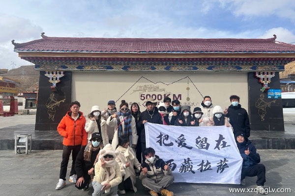 西藏跟團游大約多少錢