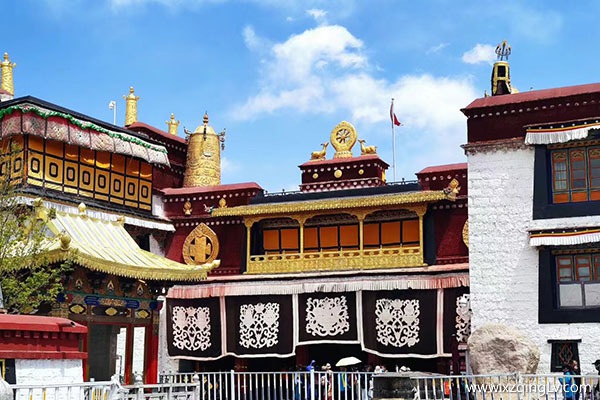 坐火車去拉薩費(fèi)用多少