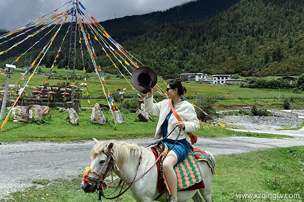 女生去西藏旅游準備什么