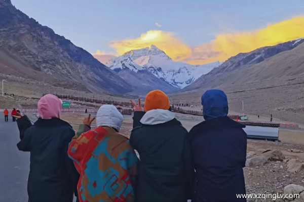 西藏兩個(gè)人玩十天大概多少錢(qián)