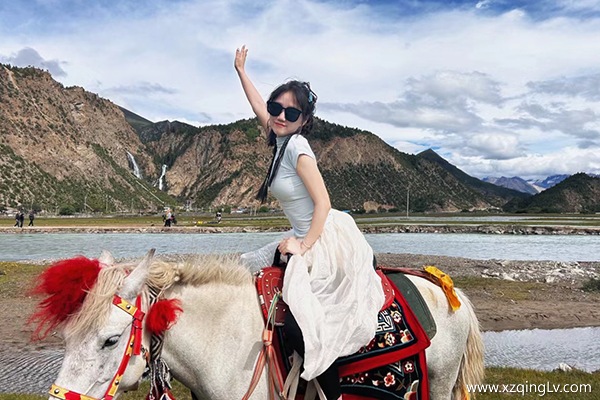 去拉薩跟團(tuán)大概多少錢