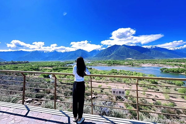 三月林芝桃花帶哪些衣物適合去玩