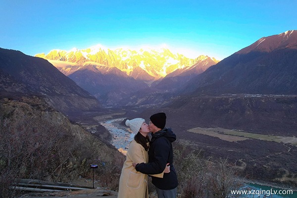 四月去西藏包車游大概需要多少費用